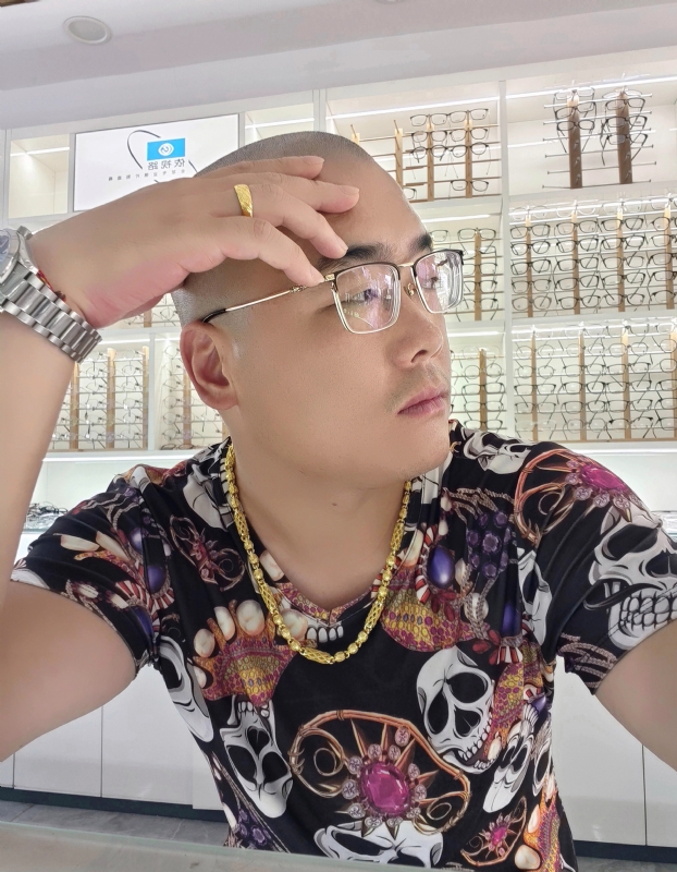 一生诺言的第一张照片--太原王婆说媒
