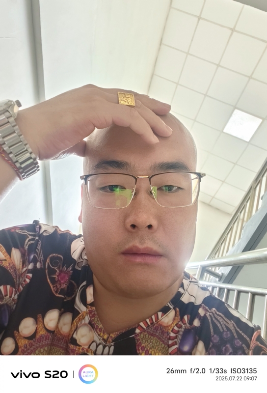 一生诺言的第五张照片--太原王婆说媒